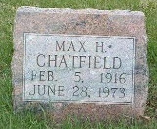 CHATFIELD Max Howell 1916-1973 grave.jpg